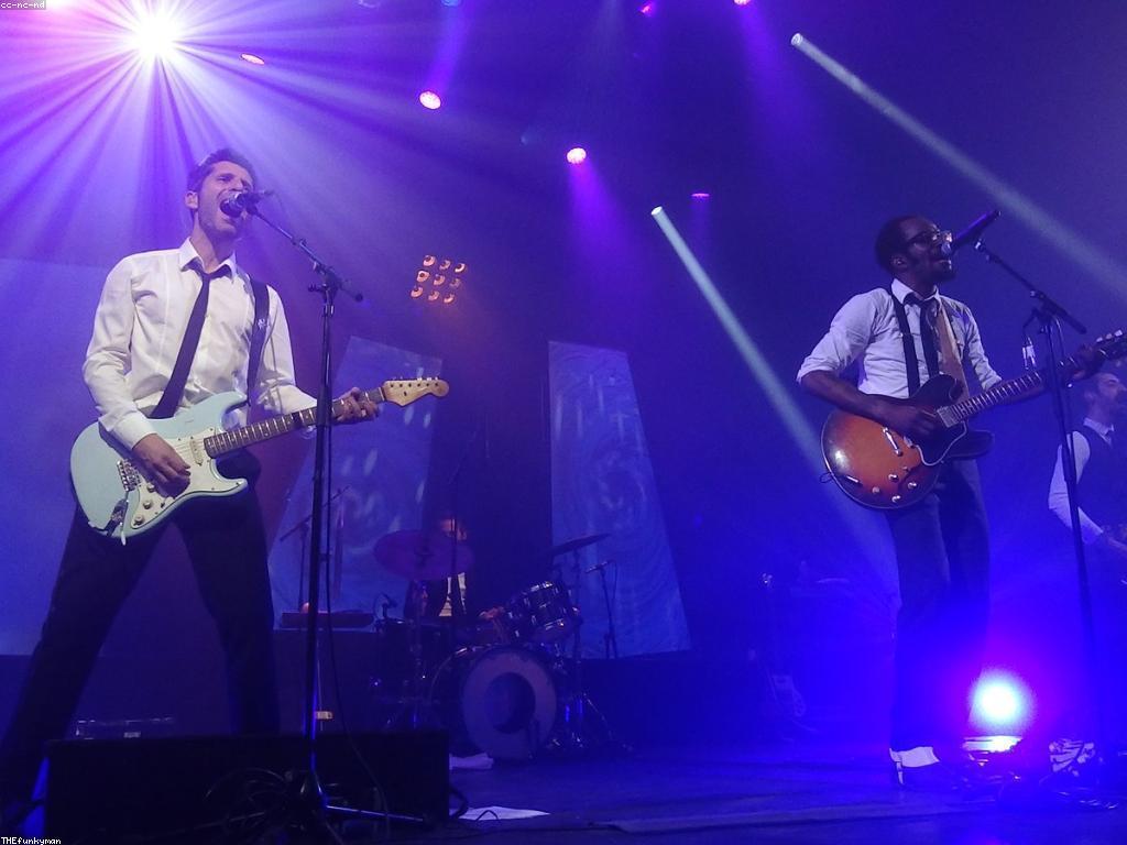 លក្ខណៈពិសេសនៃកាស៊ីណូអនឡាញផ្សាយផ្ទាល់